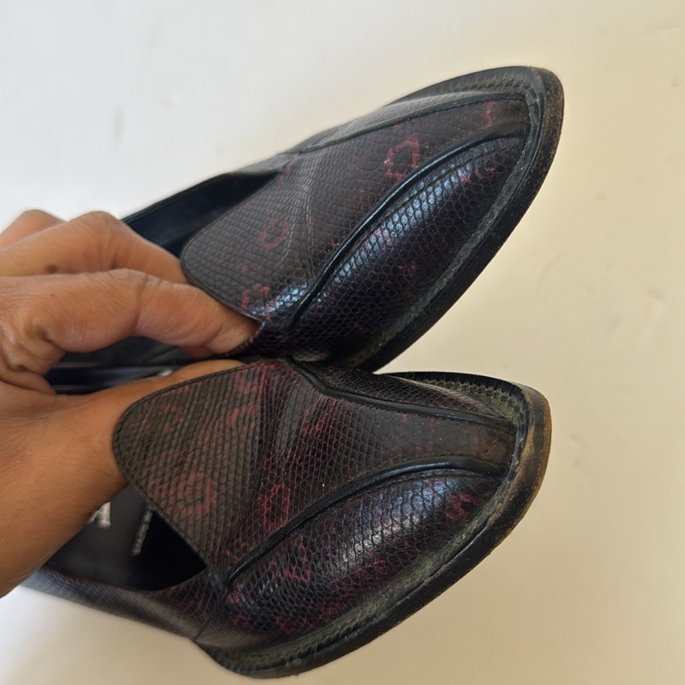 Prada Snake skin shoes - Picture 9 of 10